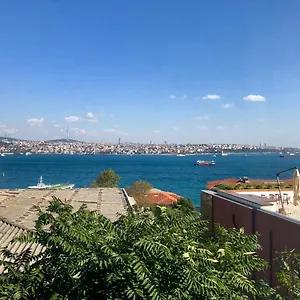 Cihangir, Taksim, Bosphorus View Апартаменты